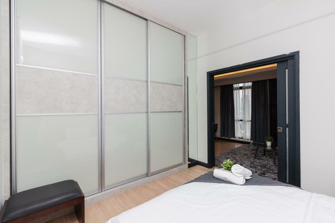 Luxhouz Suites At Times Square Kuala Lumpur Exterior photo